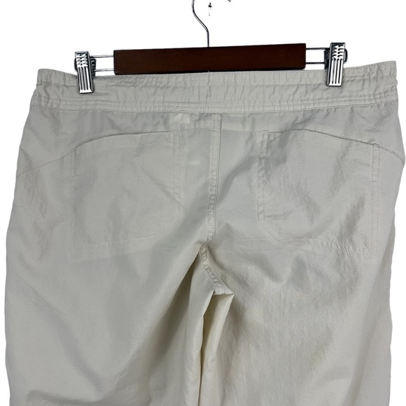 𝅺nike CROPPED CARGOS WITH TIE‎ HEMS - Picture 4 of 9